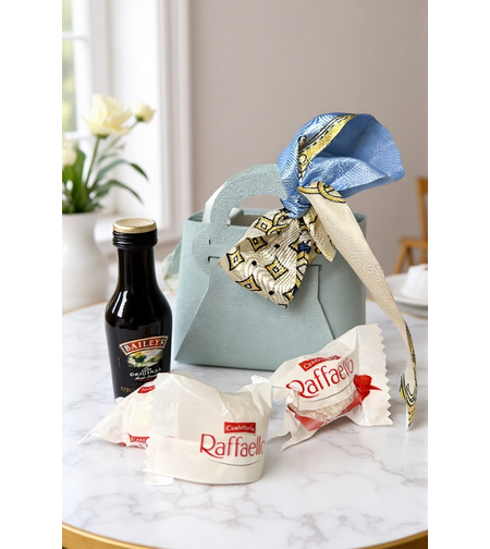 Подаръчна Mini Чантичка