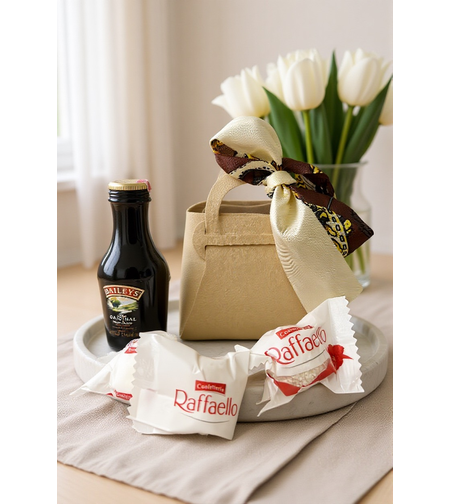 Подаръчна Mini Чантичка