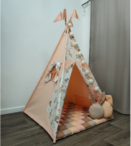 Едноцветна палатка в цвят праскова с килимче на квадратчета - 