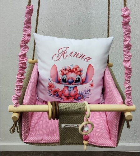 Бебешка люлка с принт на картинка - Стич