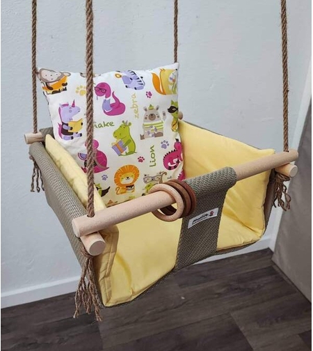 Бебешка люлка с шарени животинки