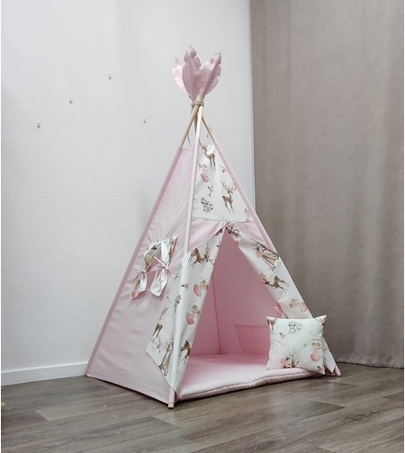 Едноцветна палатка в розово с дебело килимче - 