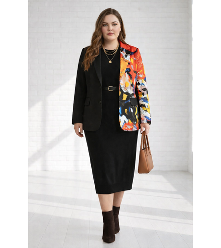 дамско макси сако черно с релефен артистичен принт елегантен модел за жени с извивки