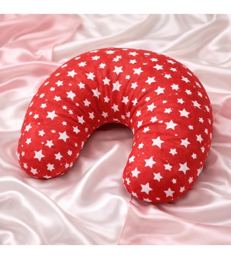 Ергономична възглавница за кърмене в червено със звезди