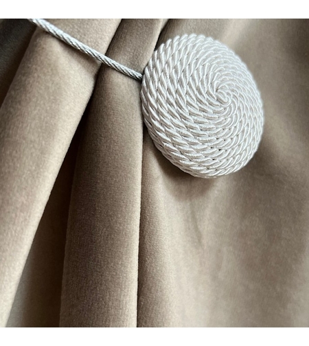 Магнит за пердета