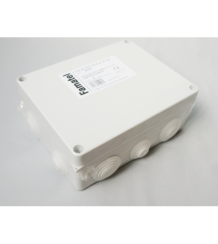 Кутия Famatel 220х170 IP55 с щуцери
