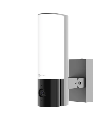 EZVIZ CS-EL3 3WFL стенна лампа 780 lm с 3MP управляема камера