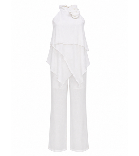Elegant white rose set
