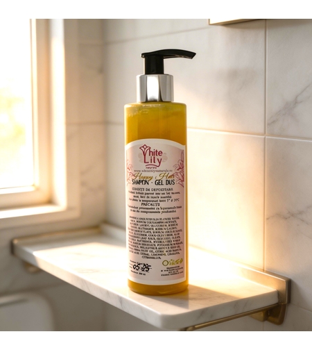 2 in 1 -  Gel de duș și șampon natural pentru piele sensibilă