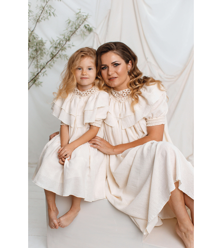 Set rochii mamă-fiică din pânză topită fină, model TAISIA