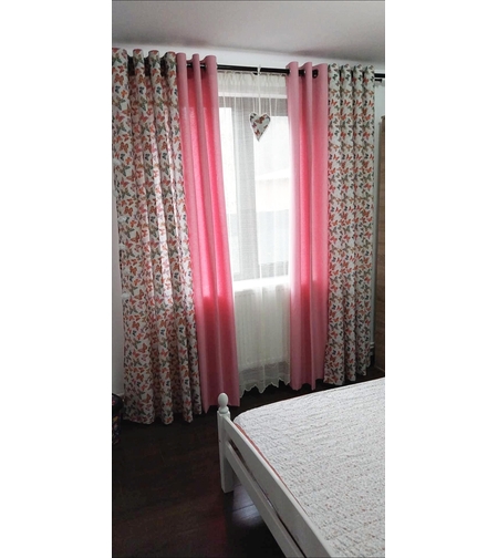 Set perdea şi draperii roz