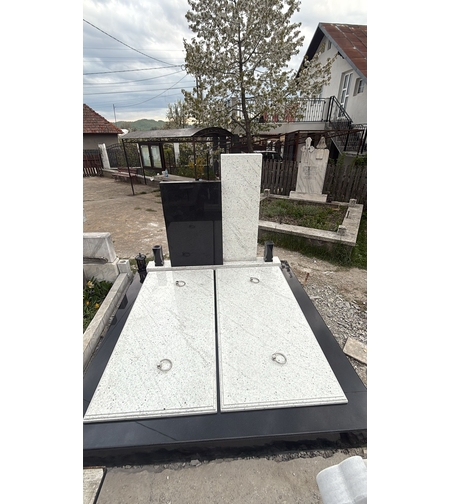 PRM-1908 MORMANT DIN GRANIT NEGRU SI GRANIT PITAYA