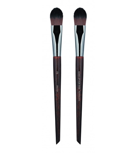 MAKEUP FOR EVER CONCEALER BRUSH - PENSULĂ PENTRU CORECTOR SAU ANTICEARCĂN - NR. 176