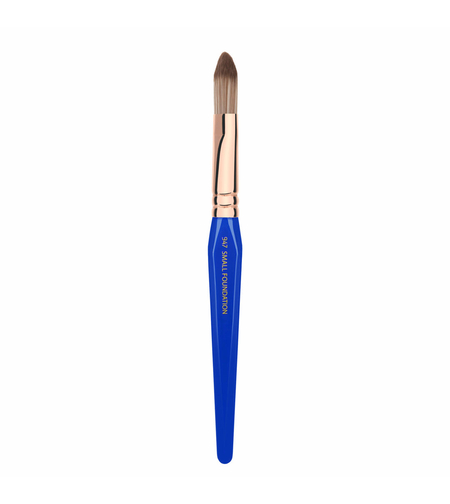 Bdellium Tools Golden Triangle  Series Small Foundation - PENSULĂ MICĂ PENTRU FOND DE TEN - 947 GT