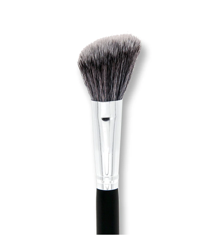 Crown Brush Pro Highlight Contour Brush - Pensulă pentru iluminare și contouring - C522