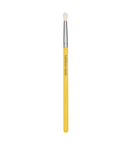 Bdellium Tools  Studio Series -  Small Crease - PENSULĂ BLENDER MIC PENTRU MACHIAJUL OCHILOR - 751 S