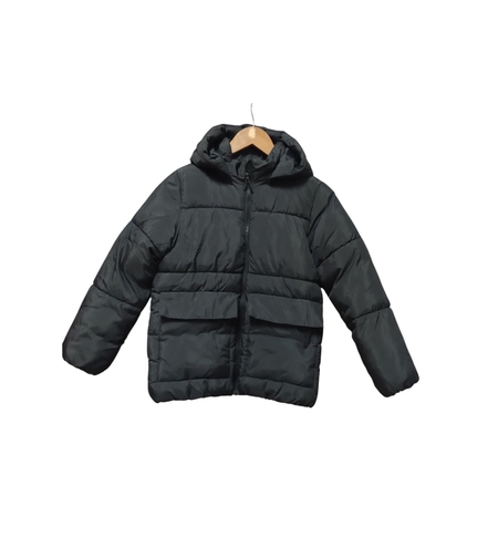 Geacă de Iarnă Puffer H&M cu Glugă Detașabilă și Buzunare Mari, Negru – Mărimea 134-140 (8-10 Ani) | Second Hand Premium