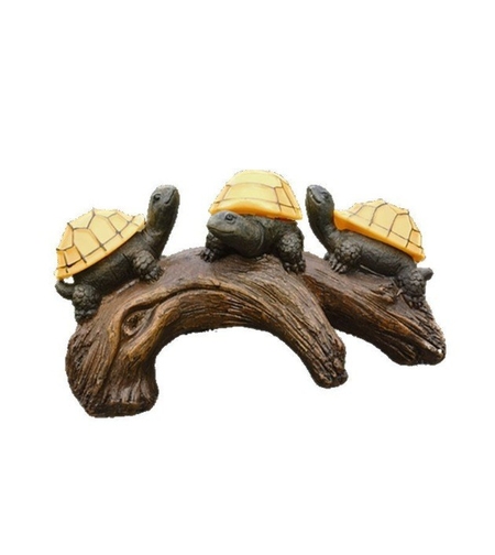 Decoratiune Ornament pentru Gradina, Flippy, Decoratiune pentru Gradina, Model 3 Broscute Testoase Asezate pe Bustean, Lumini LED Alb Cald, 22 x 12 x 15 cm, Negru