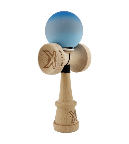 Kendama X Originala, Profesionala, Flippy, Cupe Mari KING SIZE V3, Rubber Grip, Gaura in Baza, Rulment Metalic, din lemn 18 cm, Ata 62/65 cm, Gradient Albastru/Gri/Albastru deschis