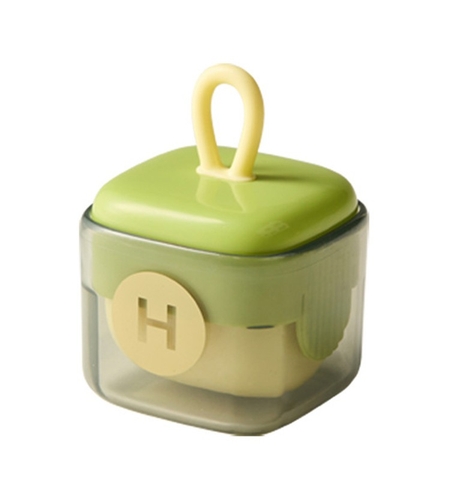 Rola pentru scame, Flippy, Indreptator de Scame Laviabila, forma de Cub din plastic, Portabil si Dragut 6 x 4.3 x 4.3 cm, Verde Matcha