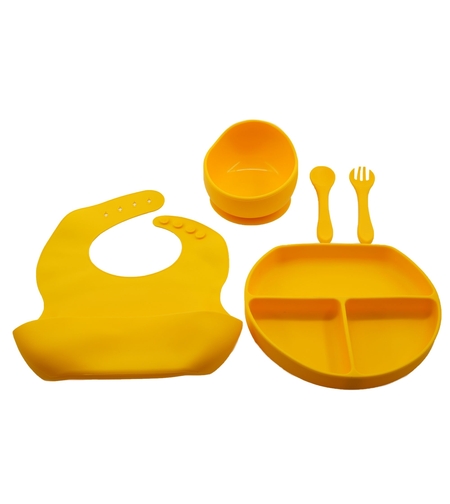 Set 5 piese diversificare bebelusi si copii din silicon Flippy, baveta, farfurie compartimentata cu ventuza, bol cu ventuza, tacamuri, fara alergeni, galben