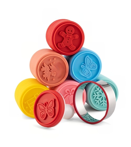 Set 6 stampile pentru prajituri Flippy, tematica de Craciun, din silicon alimentar non-toxic, taietor aluat inclus, 6 cm, maner din plastic, compact, usor de depozitat,