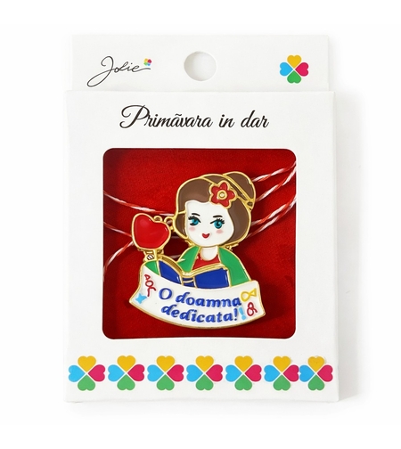 Martisor Brosa Mica in Cutie, Jolie, Dimensiune Brosa 2,5-3 cm, Material Metal, Model O Doamna Dedicata, Multicolor