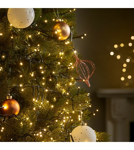Instalatie de Craciun liniara Yoto, 24 m, din care 1 m cablu priza 220V, 300 LED, 8 jocuri de lumini, beculet in 6 colturi, pentru interior, controler, fir negru, alb cald