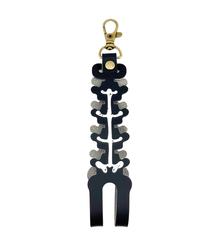 Husa pentru Kendama, Flippy, tip Pandativ/Breloc, Imprimeu Skull, din Piele Ecologica, 26 x 3.2 cm, Negru