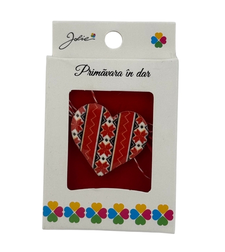 Martisor Brosa Mica in Cutie, Jolie, Dimensiune Brosa 2.5-3cm, Material Metal, Model Inima Traditionala