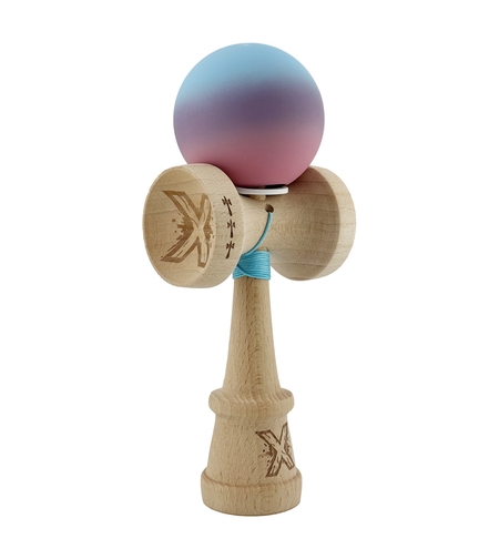Kendama X Originala, Profesionala, Flippy, Cupe Mari KING SIZE V3, Rubber Grip, Gaura in Baza, Rulment Metalic, din lemn 18 cm, Ata 62/65 cm, Gradient Albastru deschis/Mov/Roz