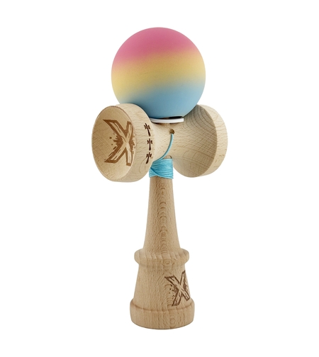 Kendama X Originala, Profesionala, Flippy, Cupe Mari KING SIZE V3, Rubber Grip, Gaura in Baza, Rulment Metalic, din lemn 18 cm, Ata 62/65 cm, Gradient Roz/Galben/Albastru deschis