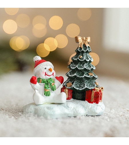 Ornament de Craciun din Rasina pentru Decor, Flippy, Model Om de Zapada cu Brad, Decoratiune de Birou pentru Craciun, 6.5 x 6.5 x 4 cm, Alb Verde