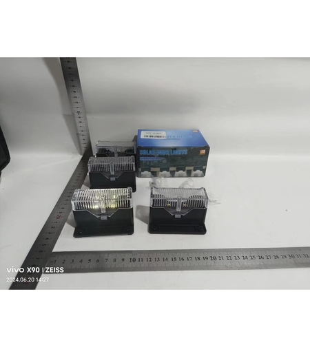Aplica solara LED Flippy, ABS/Policarbonat, rezistenta la apa IP65, pentru trepte, borduri, terasa, 1.2V, 600mah, 7.9 x 5 cm, lumina alb rece, negru