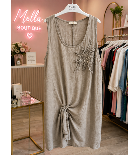 Rochie cu floare pentru dama