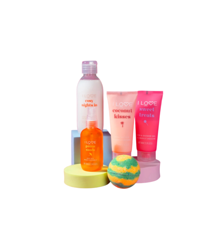 All Of You Set I Love: Coconut Kisses, Hydrating, Body Lotion, 75 ml + Pina Colada , Bath Bomb, 120 g + Golden Sands, Refreshing, Body Spray, 100 ml + Sweet Treats, Hydrating, Shower Gel, For All Skin Types, 75 ml + Cosy Night's, Hydrating, Shower Ge