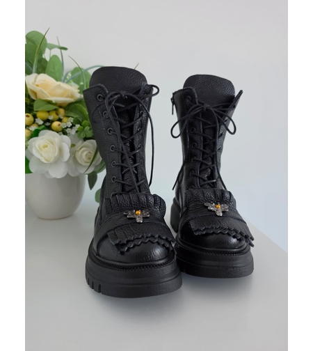 Ghete Tanya- Negru Bizon