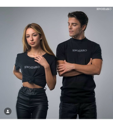 Contrast Signature Tee