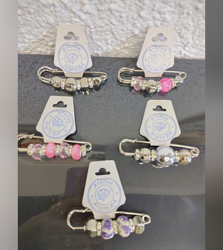 Игла за шал