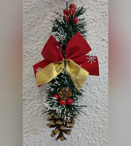 Гирлянд за врата