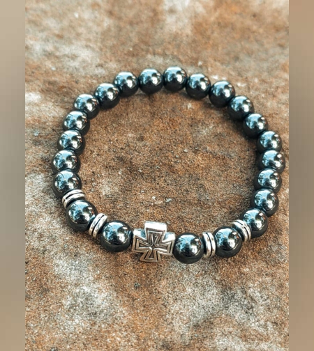 Гривна с Хематит