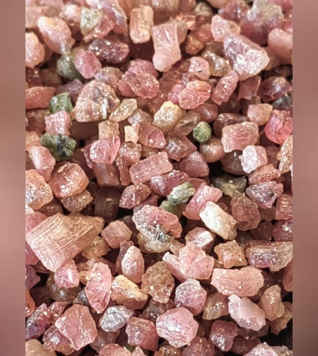 Турмалин  Необработен