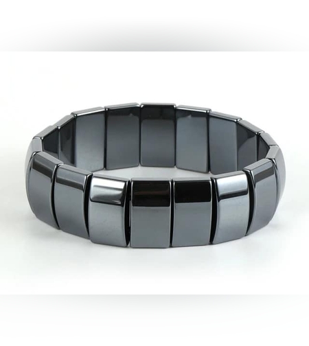 Гривна от Магнитен Хематит