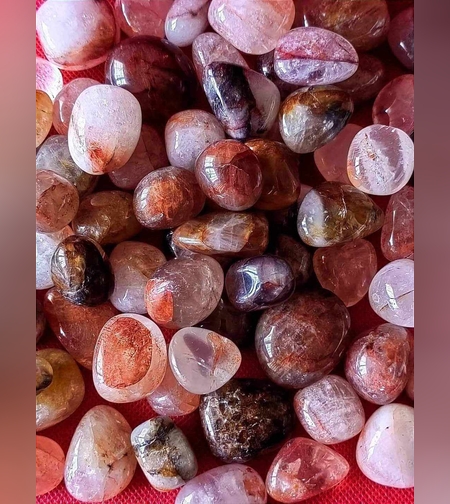 Червен Огнен Кварц