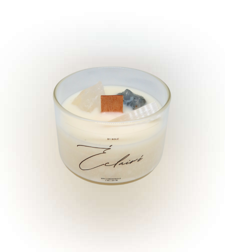The CLARTÉ MYSTIQUÉ CRYSTAL candle