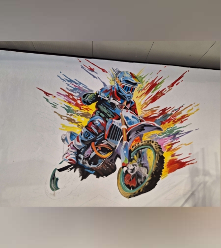 Рисунка върху стена