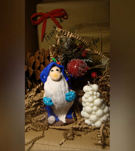 Фигурка от полимерна глина 17см ,Гномче,,