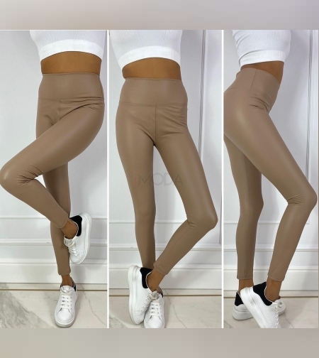 Модерен дамски клин от PU кожа в цвят капучино