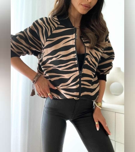 Бомбър суичър