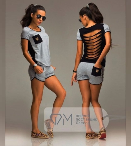 Дамски комплект от две части